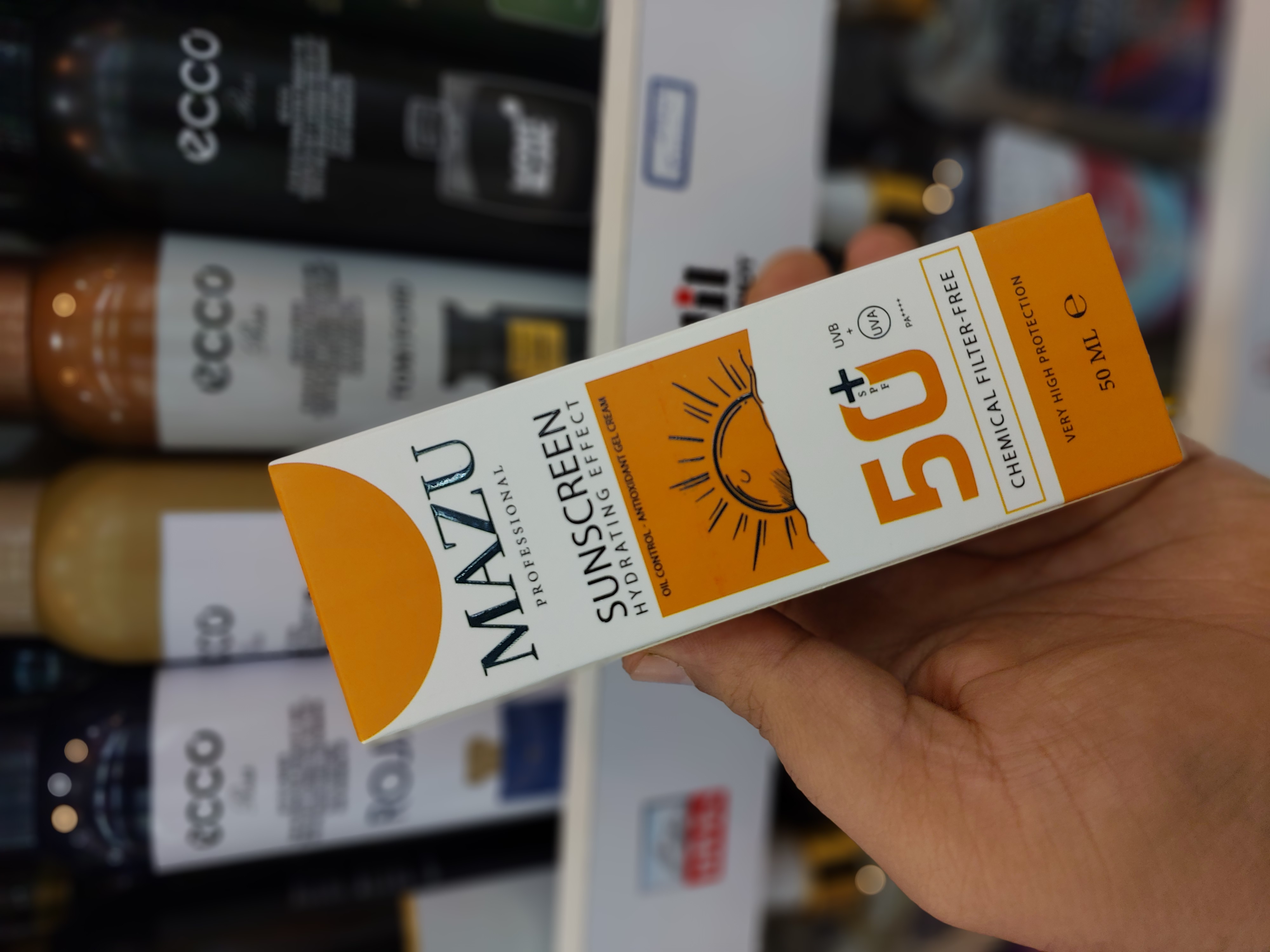 ضد افتاب مارک مازو (mazu) بی رنگ 50ml